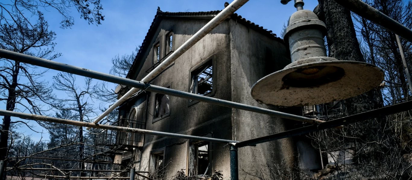 Μετά τις φωτιές το... πλιάτσικο- Στο έλεος των λεηλασιών οι περιουσίες των πολιτών στην Αττική